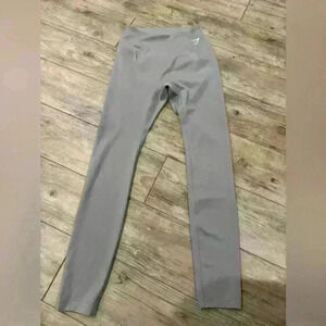 Gymshark light grey active leggings size medium